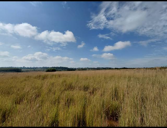210,000M² VACANT LAND FOR SALE IN BREDELL